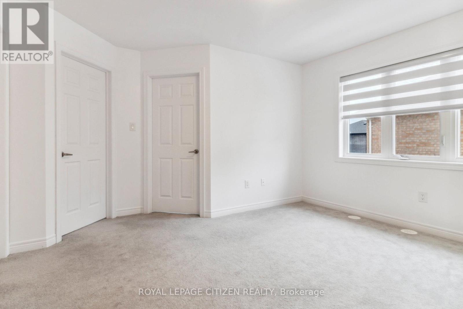 B - 526 White'S Hill Avenue, Markham, ON - Indoor Photo Showing Other Room