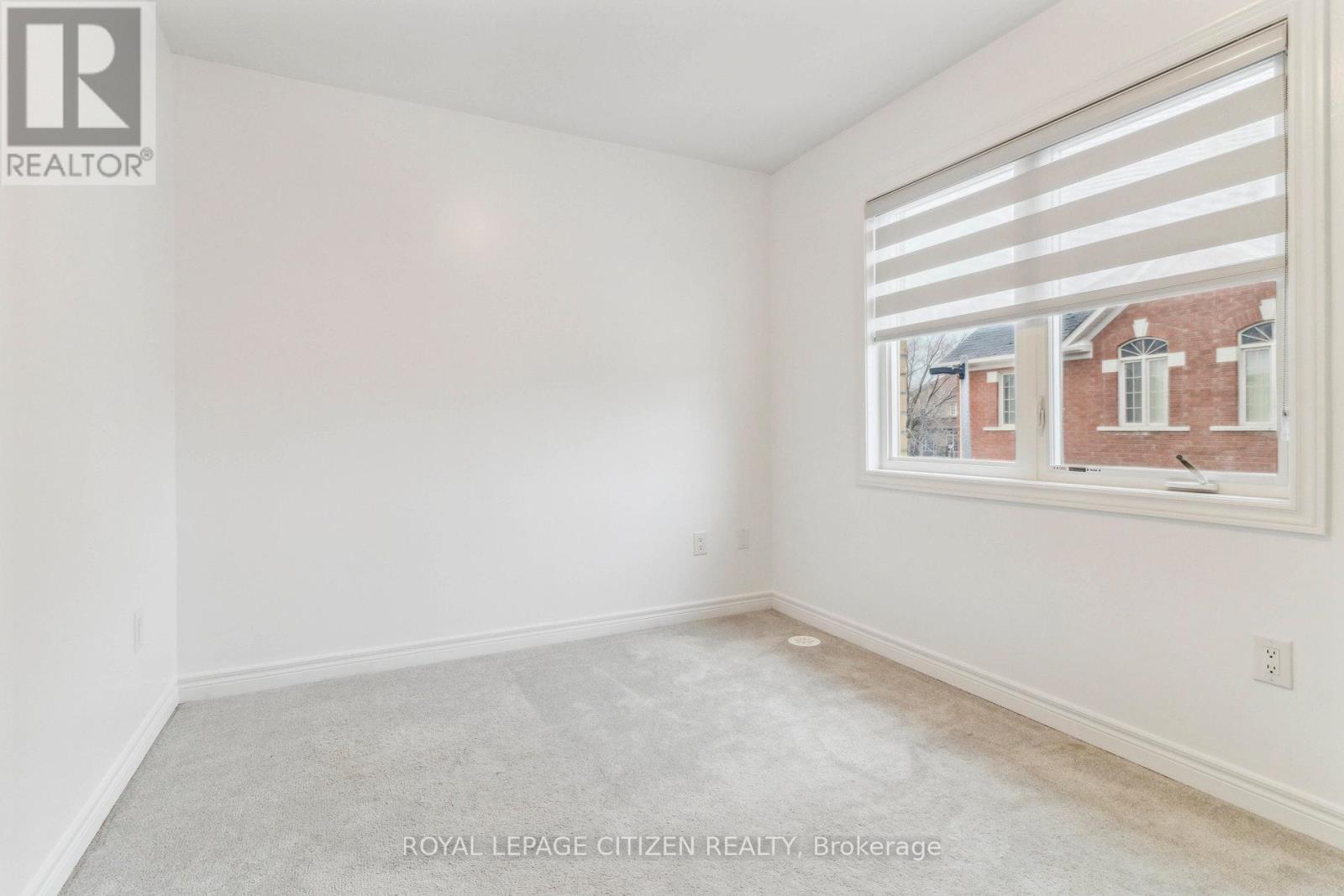 B - 526 White'S Hill Avenue, Markham, ON - Indoor Photo Showing Other Room