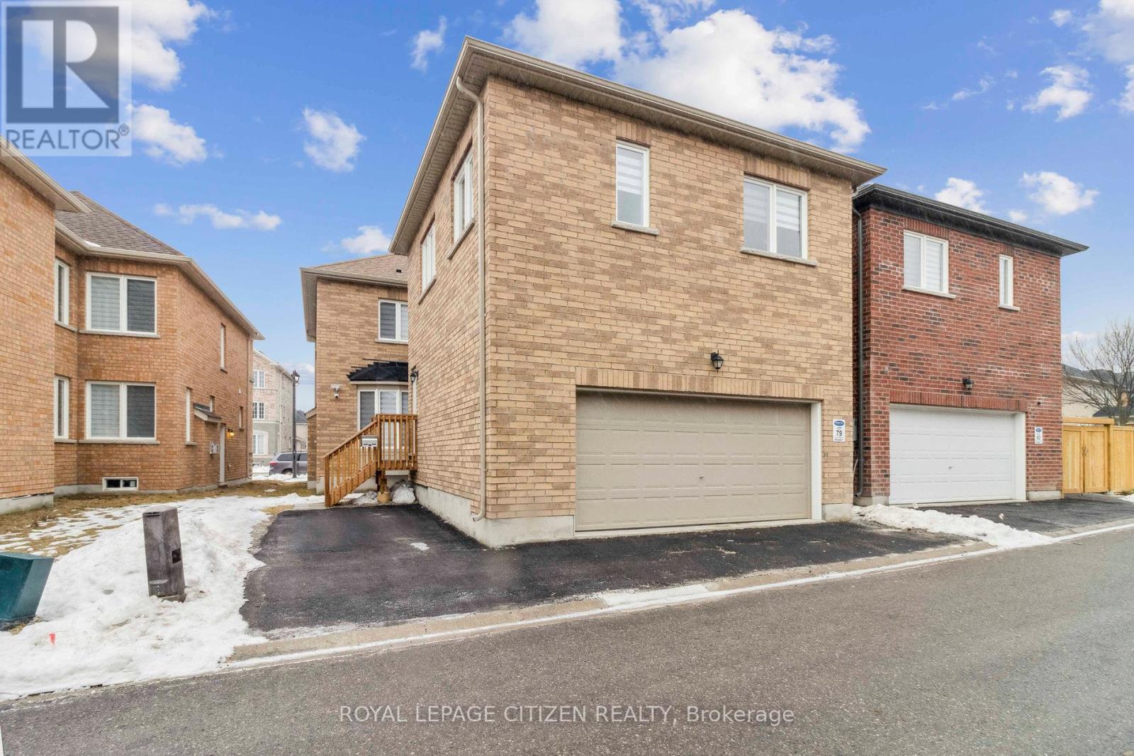 B - 526 White'S Hill Avenue, Markham, ON - Outdoor With Exterior