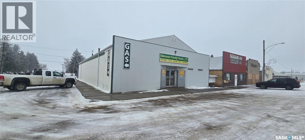 303 Railway Avenue, Glenavon, SK