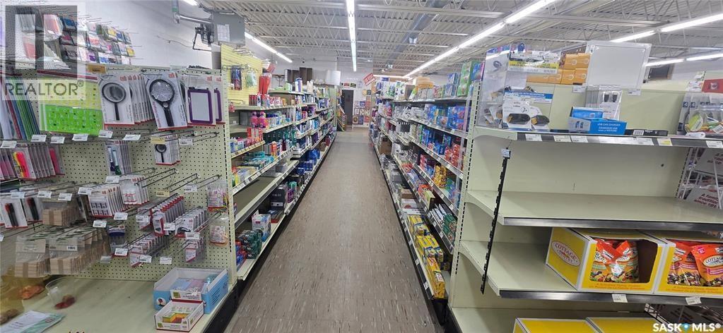 303 Railway Avenue, Glenavon, SK