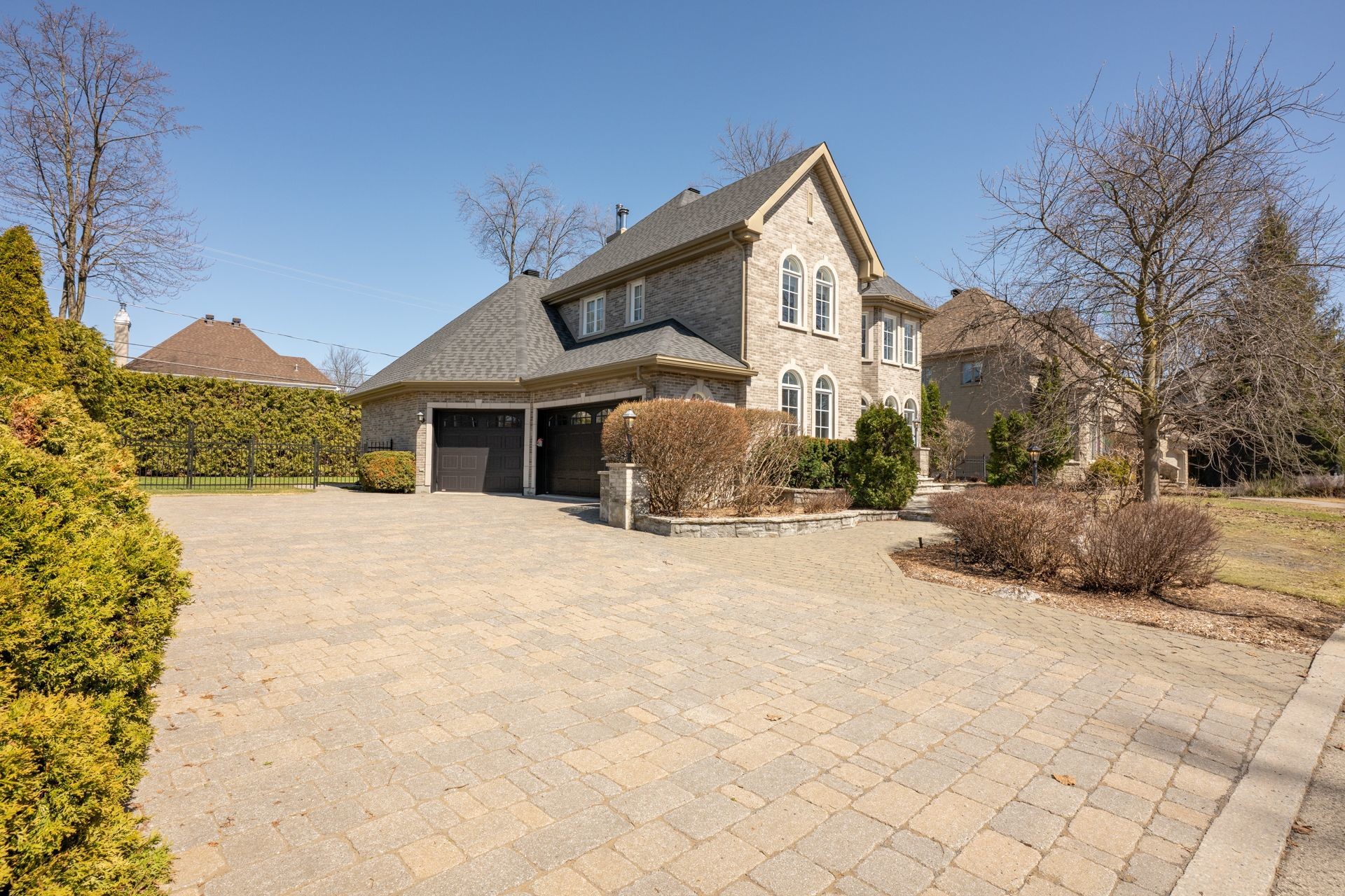 Stationnement - 45 Rue De Servando, Blainville, QC - Outdoor