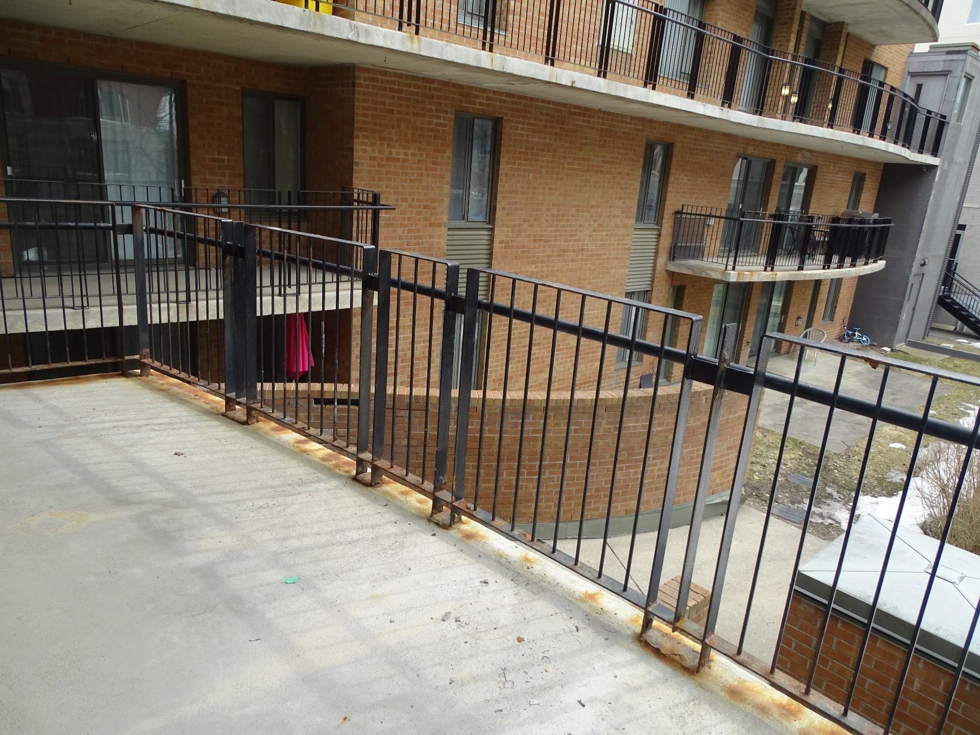 Balcon - 205-2900 Rue Édouard-Montpetit, Laval (Chomedey), QC - Outdoor With Exterior