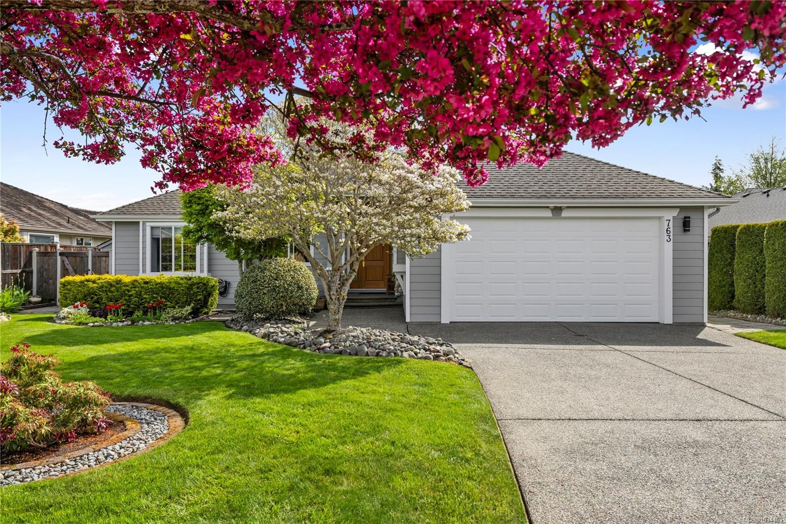 763 Anson Pl, Qualicum Beach, BC