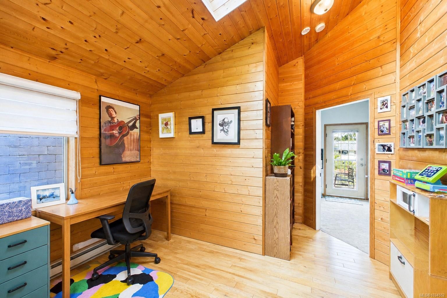 2374 Mill Rd, Nanaimo, BC