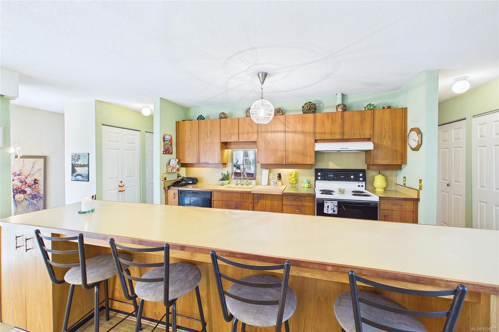 2374 Mill Rd, Nanaimo, BC