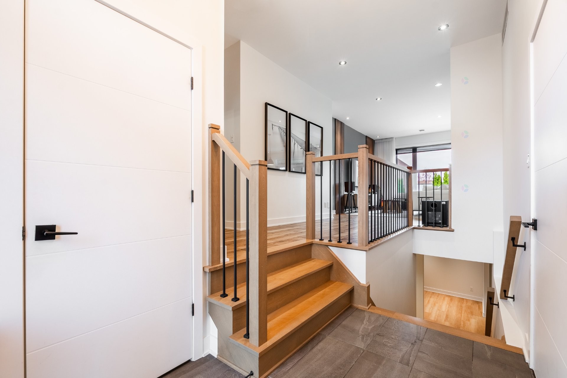 Mud Room - 1128 Rue Breux, Chambly, QC - Indoor Photo Showing Other Room