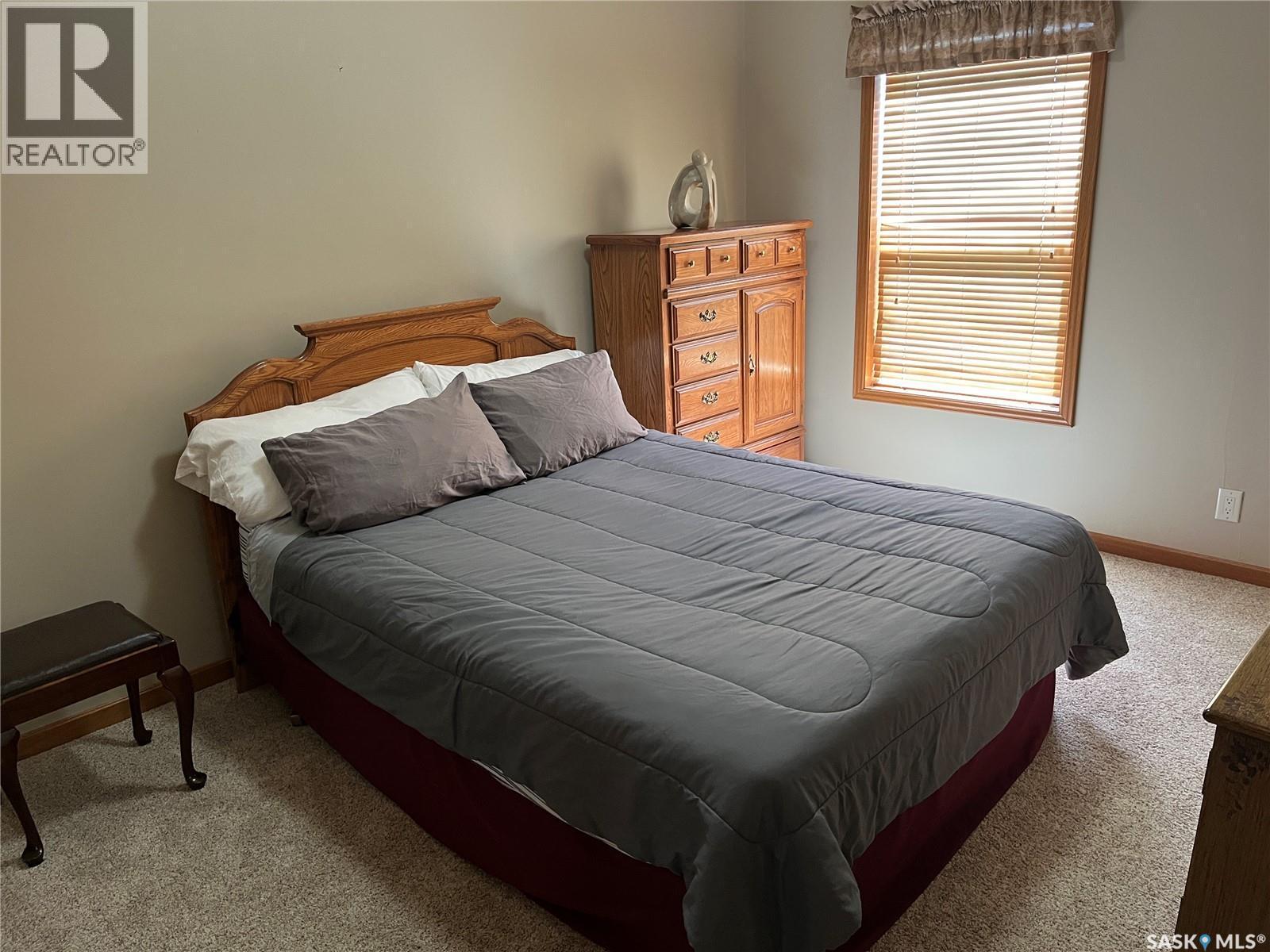 24 Hall Street, Halbrite, SK - Indoor Photo Showing Bedroom