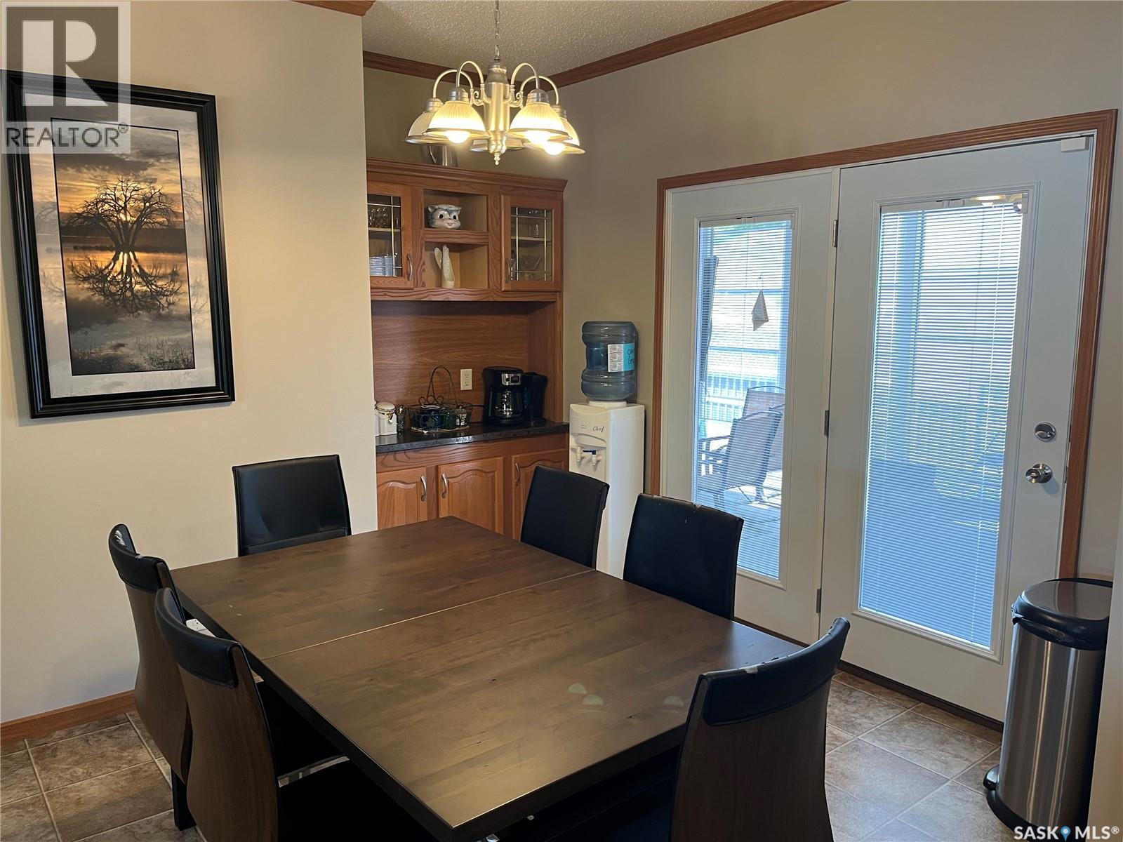 24 Hall Street, Halbrite, SK - Indoor Photo Showing Dining Room