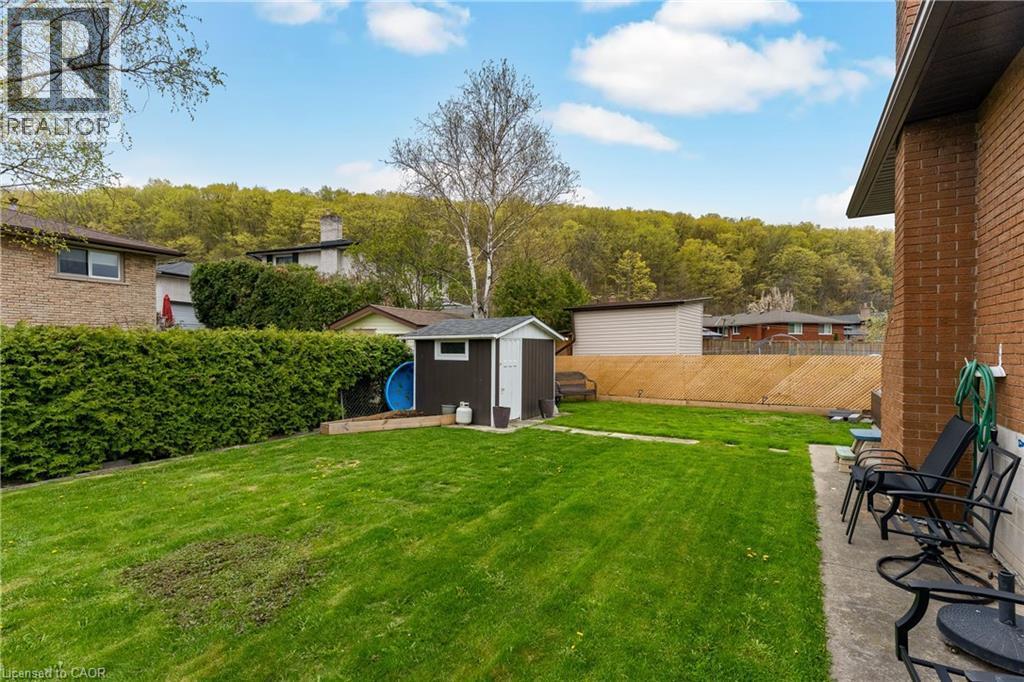 142 Marcella Crescent, Hamilton, ON - Outdoor
