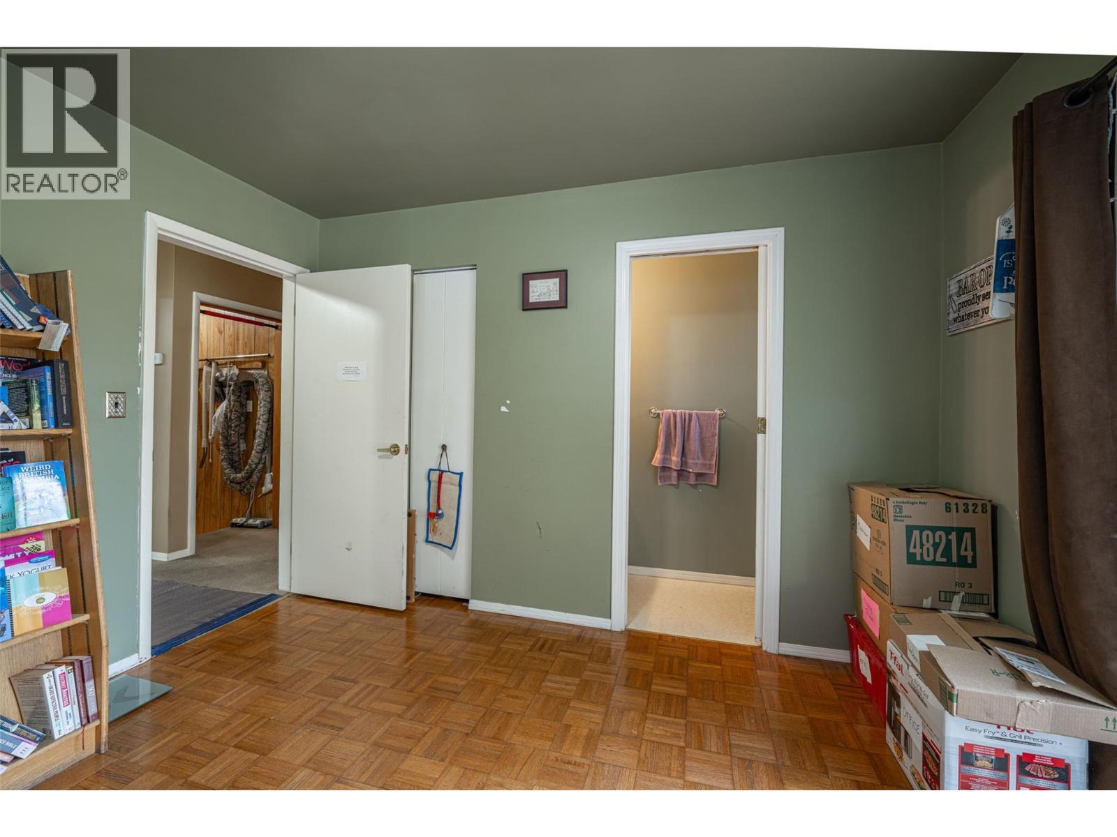10003 6 Highway, Coldstream, BC