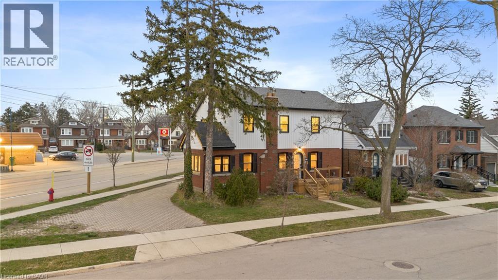 134 London Street S, Hamilton, ON