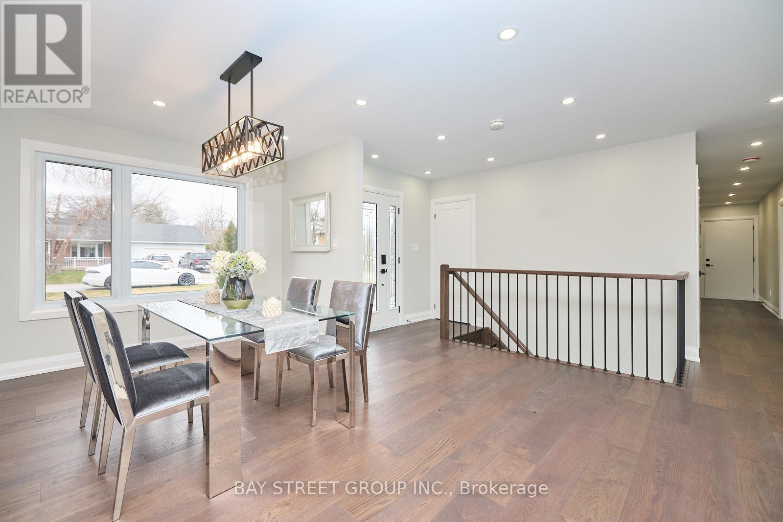 3873 Glenview Drive, Lincoln (Lincoln-Jordan/Vineland), ON - Indoor Photo Showing Dining Room