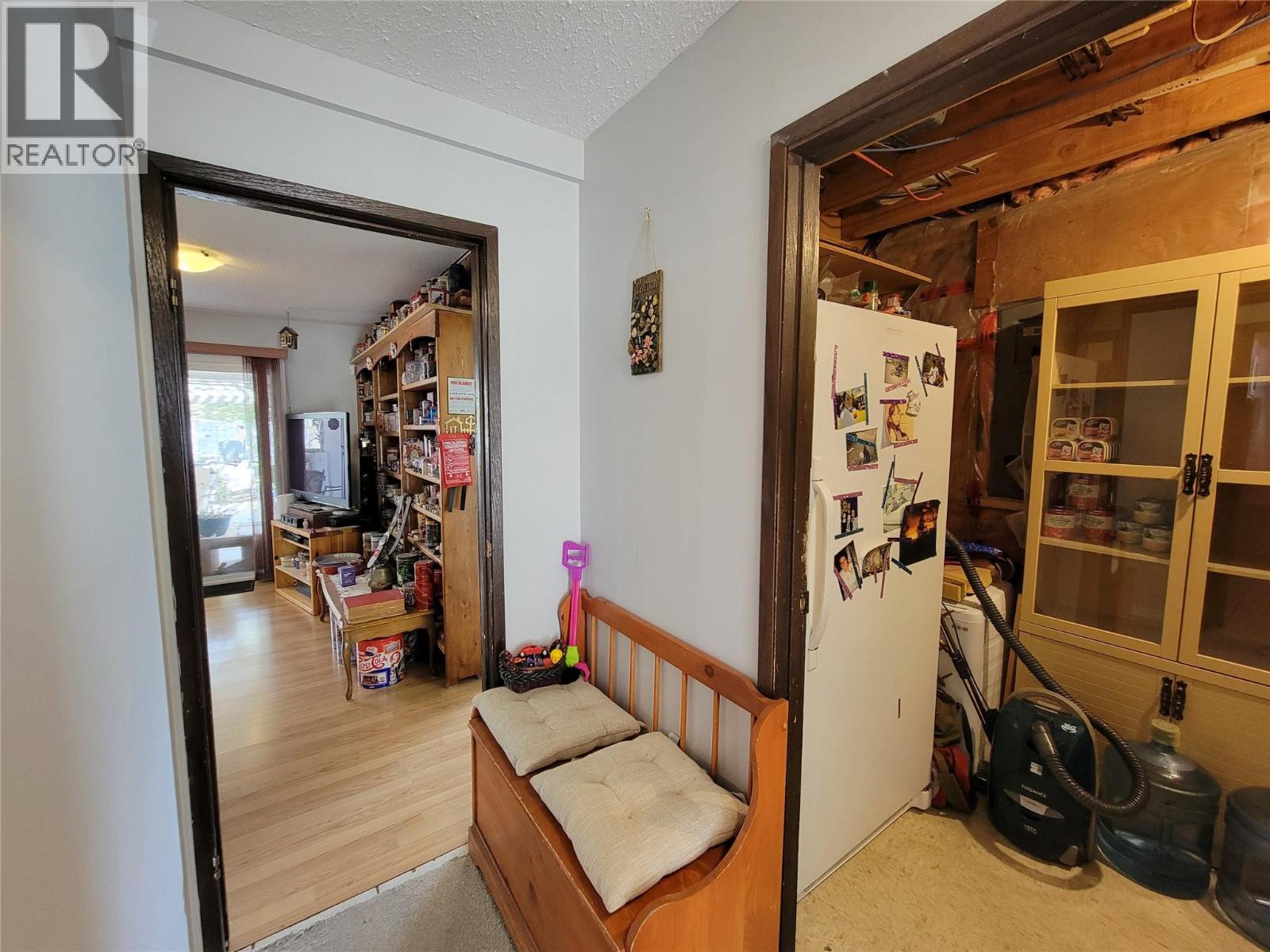 430 2Nd Avenue, Keremeos, BC - Indoor Photo Showing Other Room