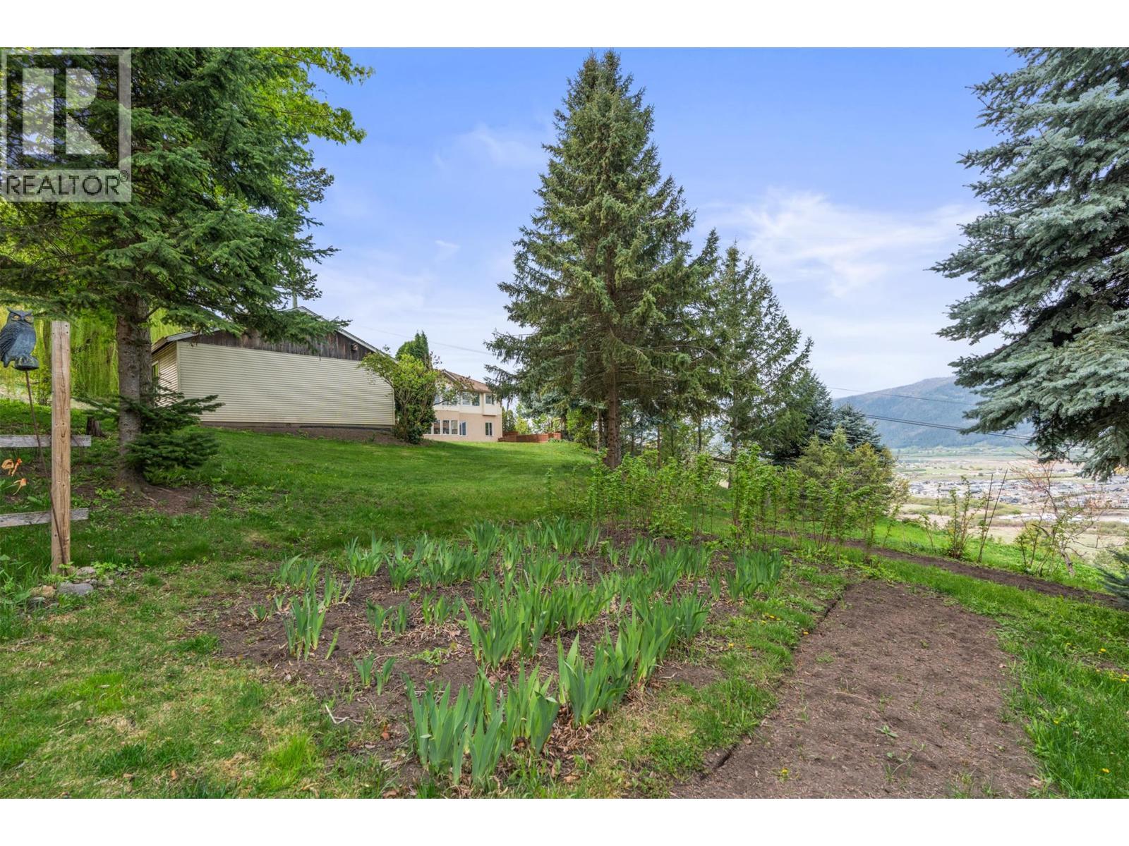 363 Northwind Drive, Vernon, BC - Outdoor