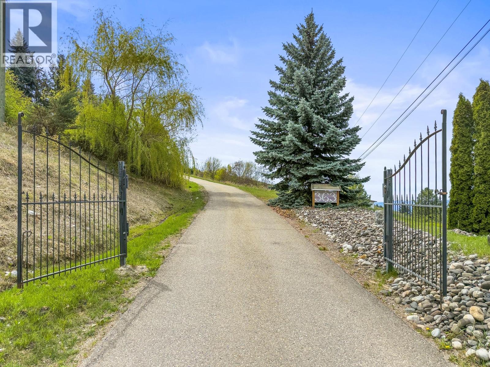363 Northwind Drive, Vernon, BC - Outdoor
