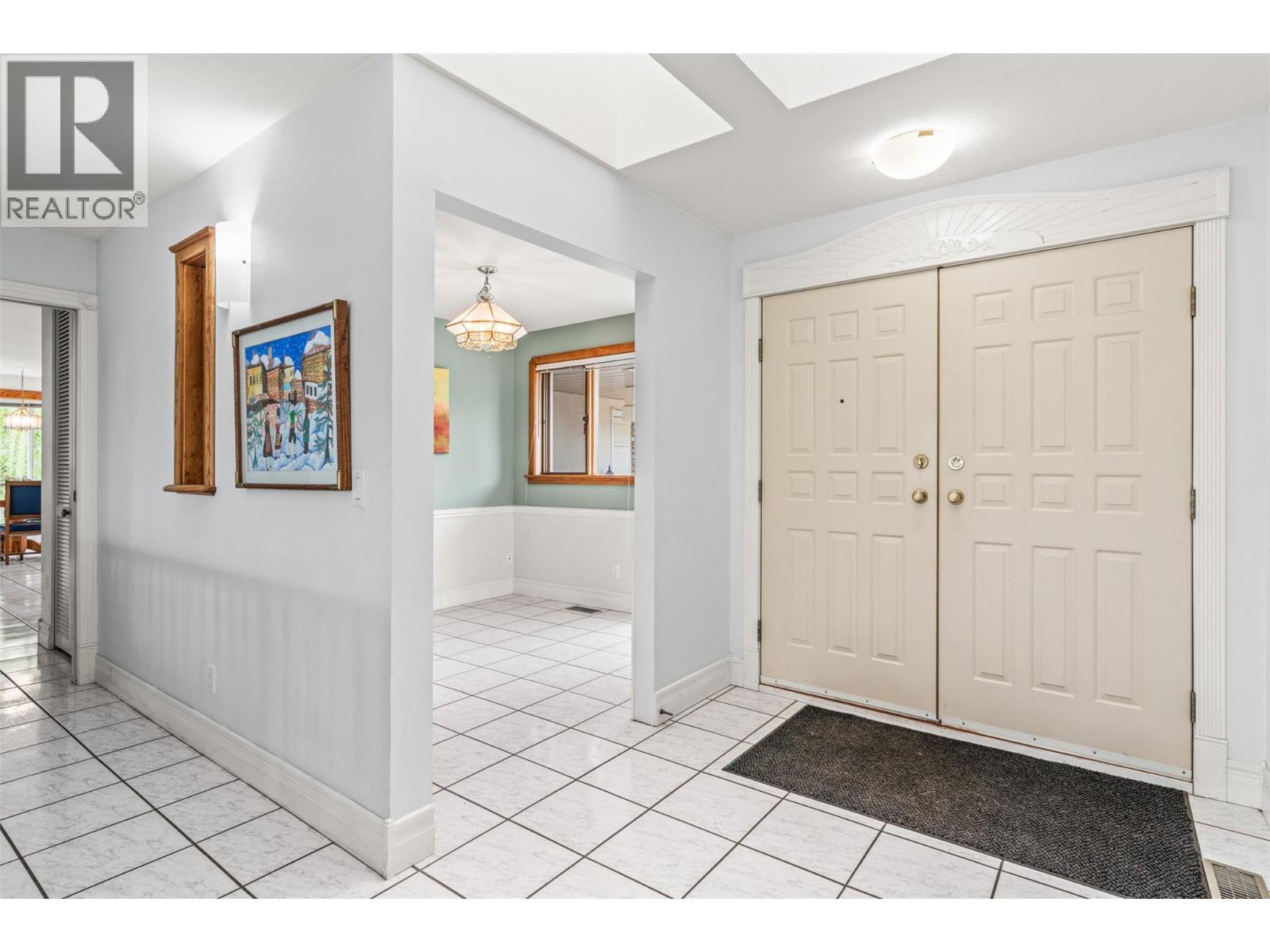 363 Northwind Drive, Vernon, BC - Indoor Photo Showing Other Room