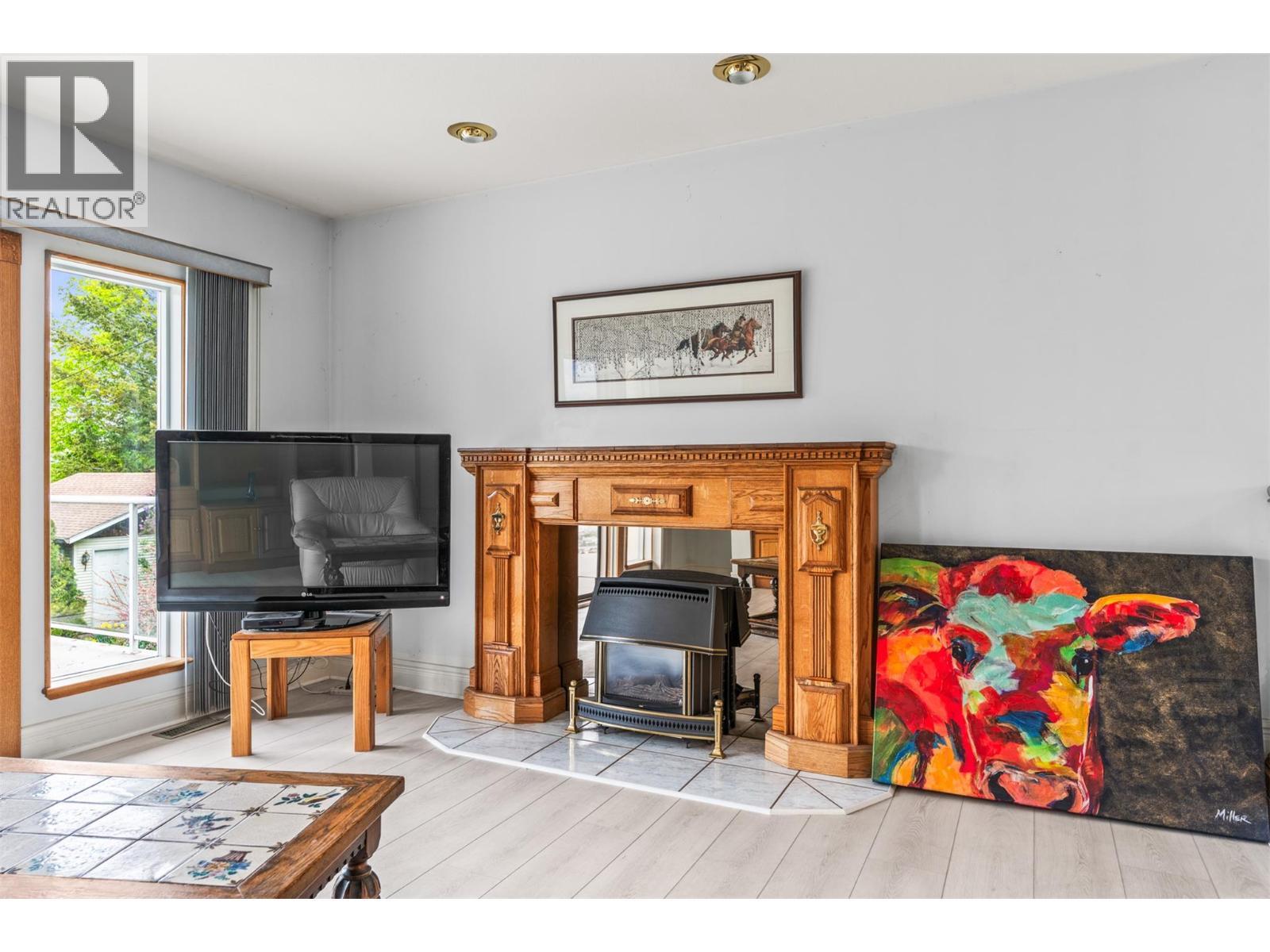 363 Northwind Drive, Vernon, BC - Indoor