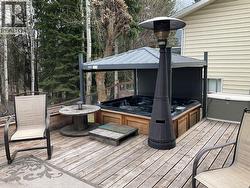 Rear deck -