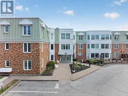 322 - 3420 FREDERICK AVENUE Lincoln (Lincoln-Jordan/Vineland), ON L0R 2C0