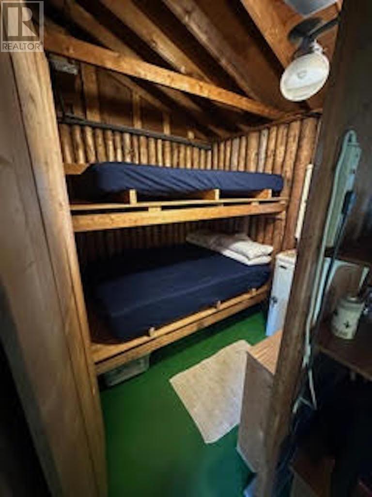Pcl 4376 Laforme, Dalton, ON - Indoor Photo Showing Other Room
