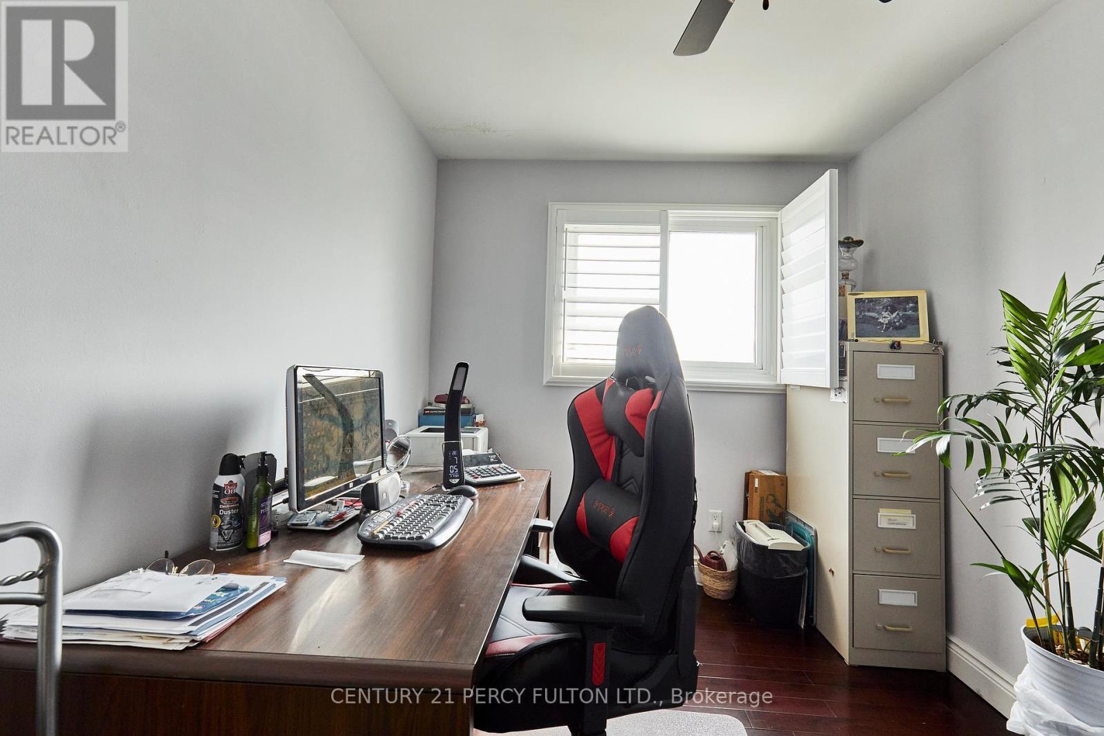 1349 Somerville Street N, Oshawa, ON - Indoor Photo Showing Office