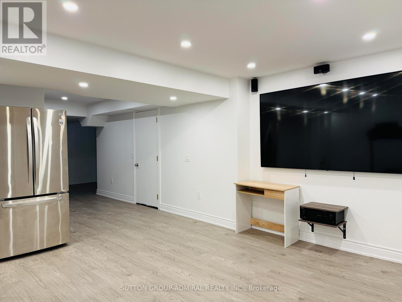 1 Gordon Landon Drive, Markham, ON - Indoor