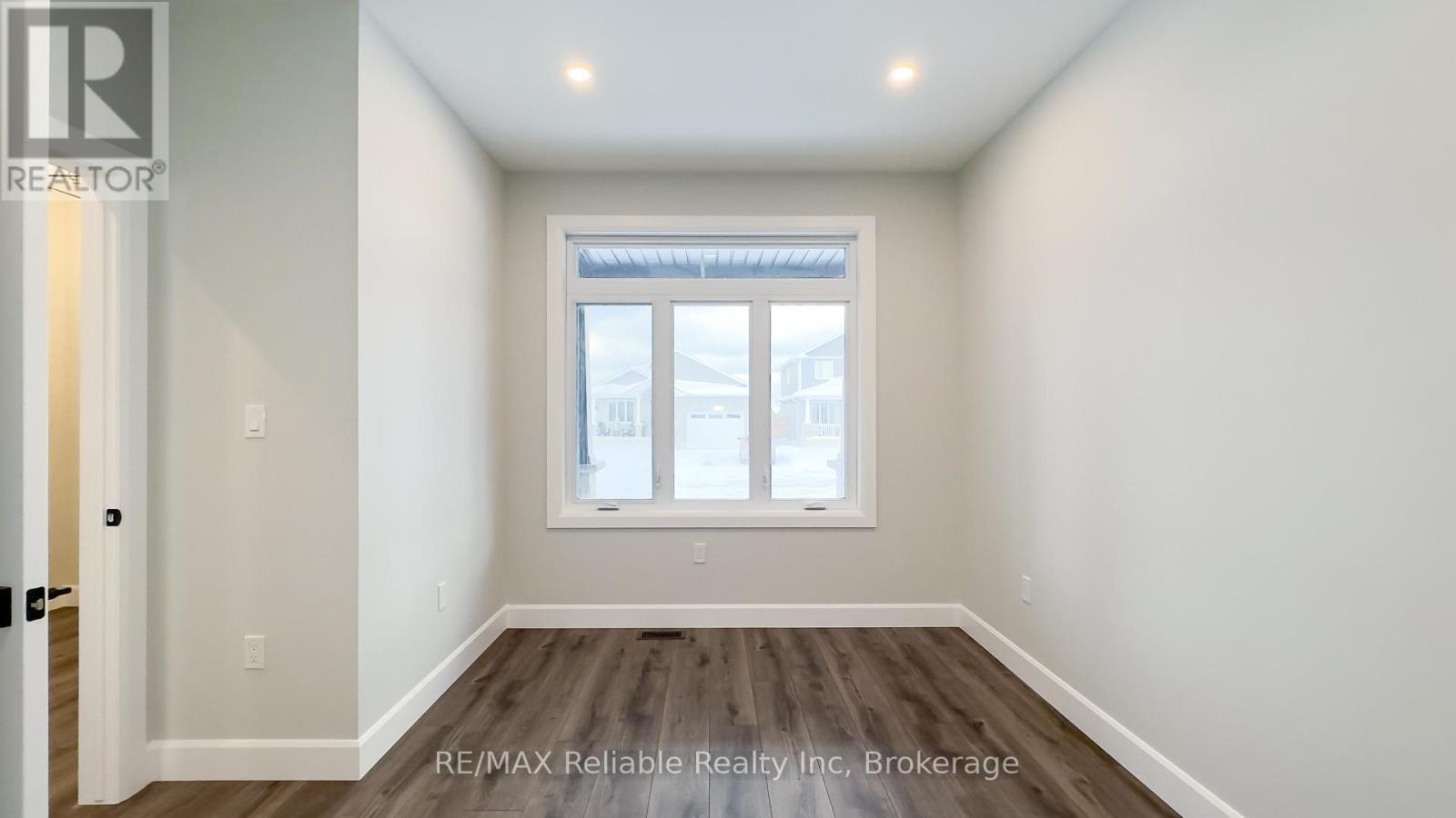 465 Warren Street, Goderich (Goderich (Town)), ON - Indoor Photo Showing Other Room
