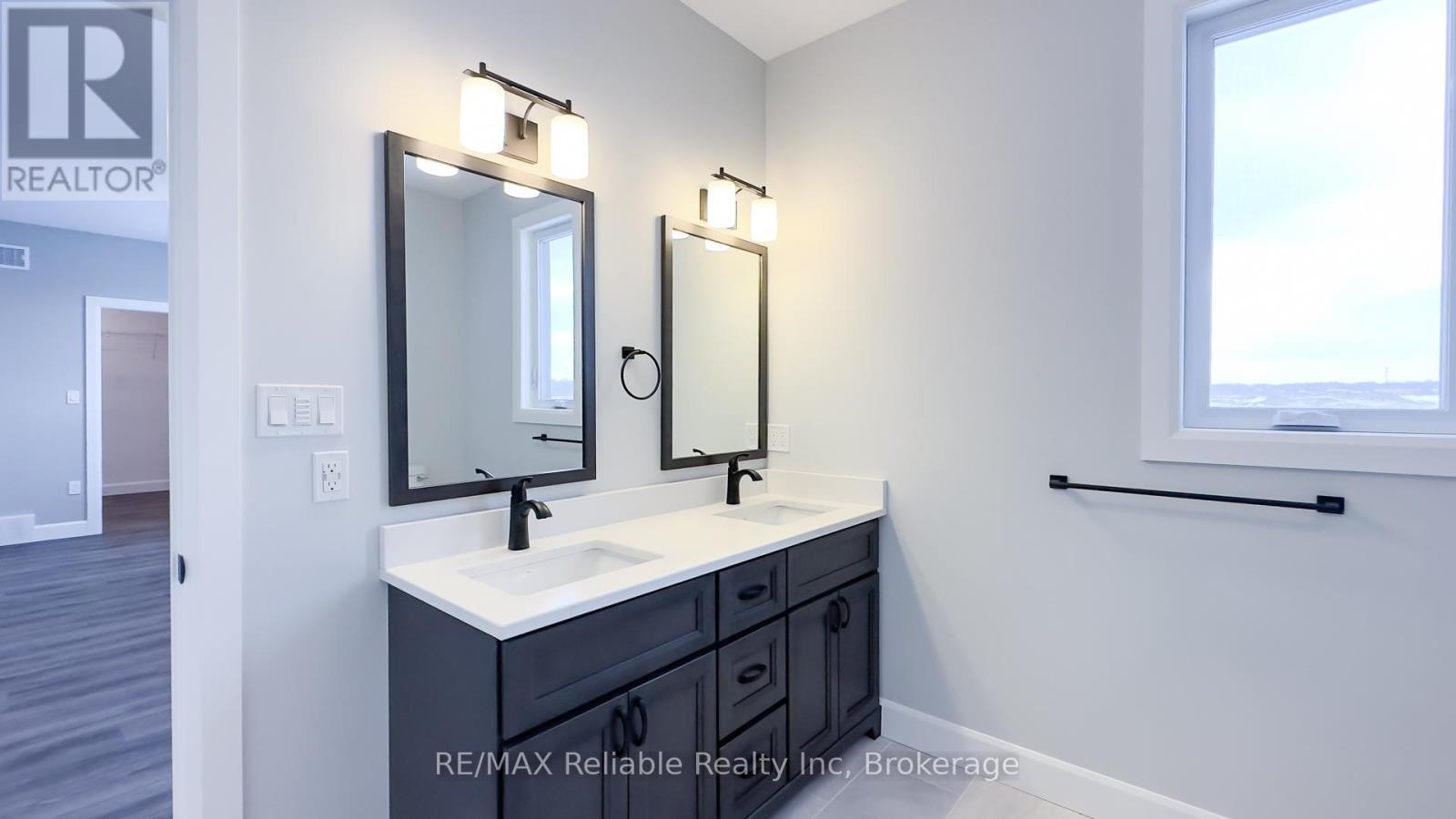 465 Warren Street, Goderich (Goderich (Town)), ON - Indoor Photo Showing Bathroom