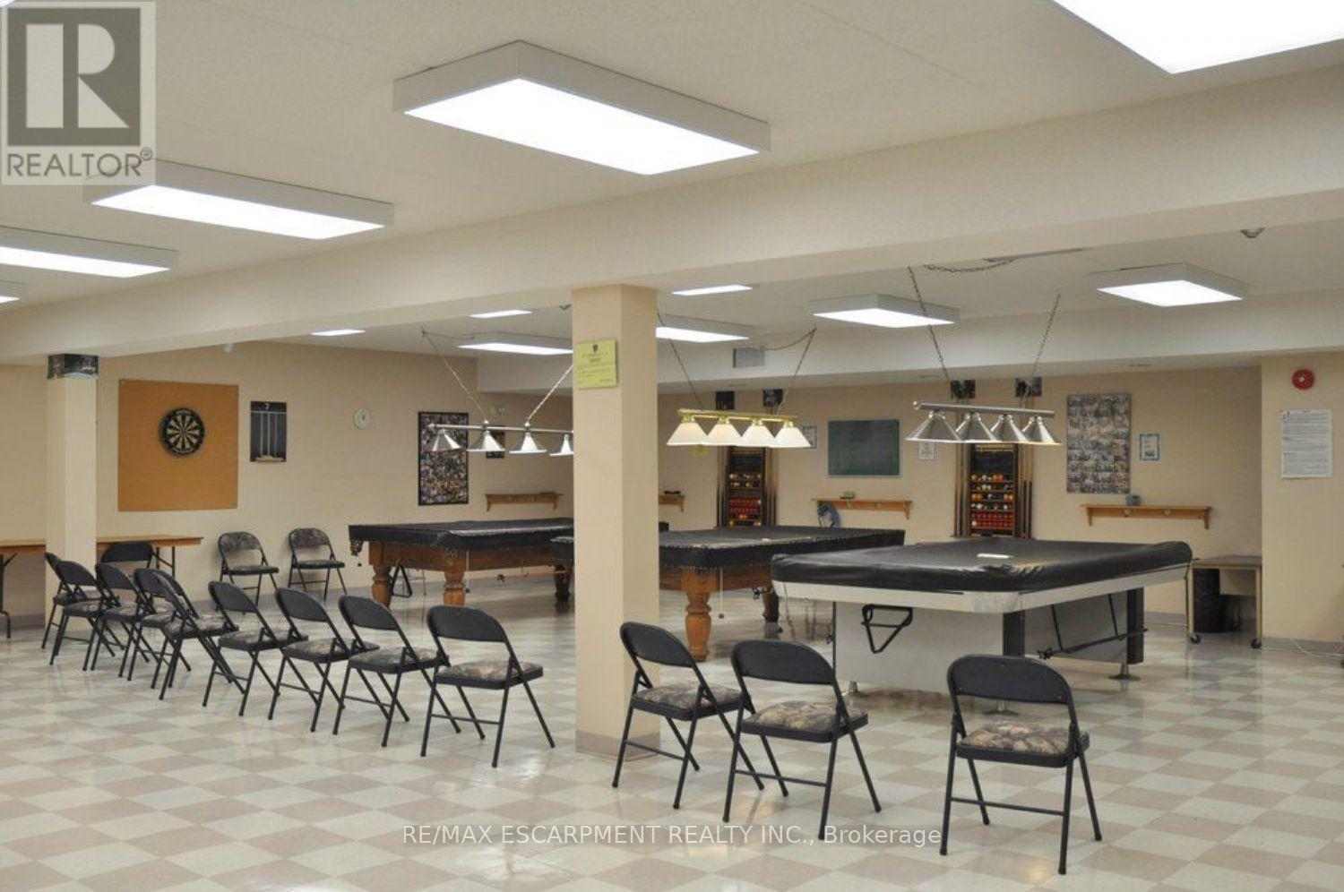 49 Riveroaks Drive, Hamilton, ON - Indoor