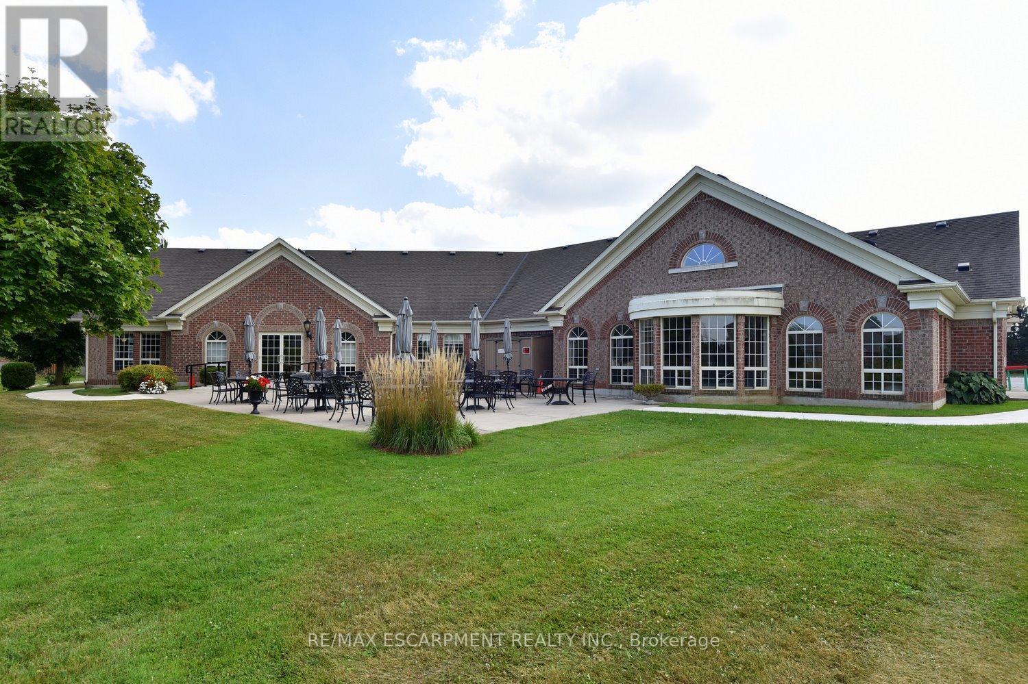 49 Riveroaks Drive, Hamilton, ON - Outdoor With Deck Patio Veranda