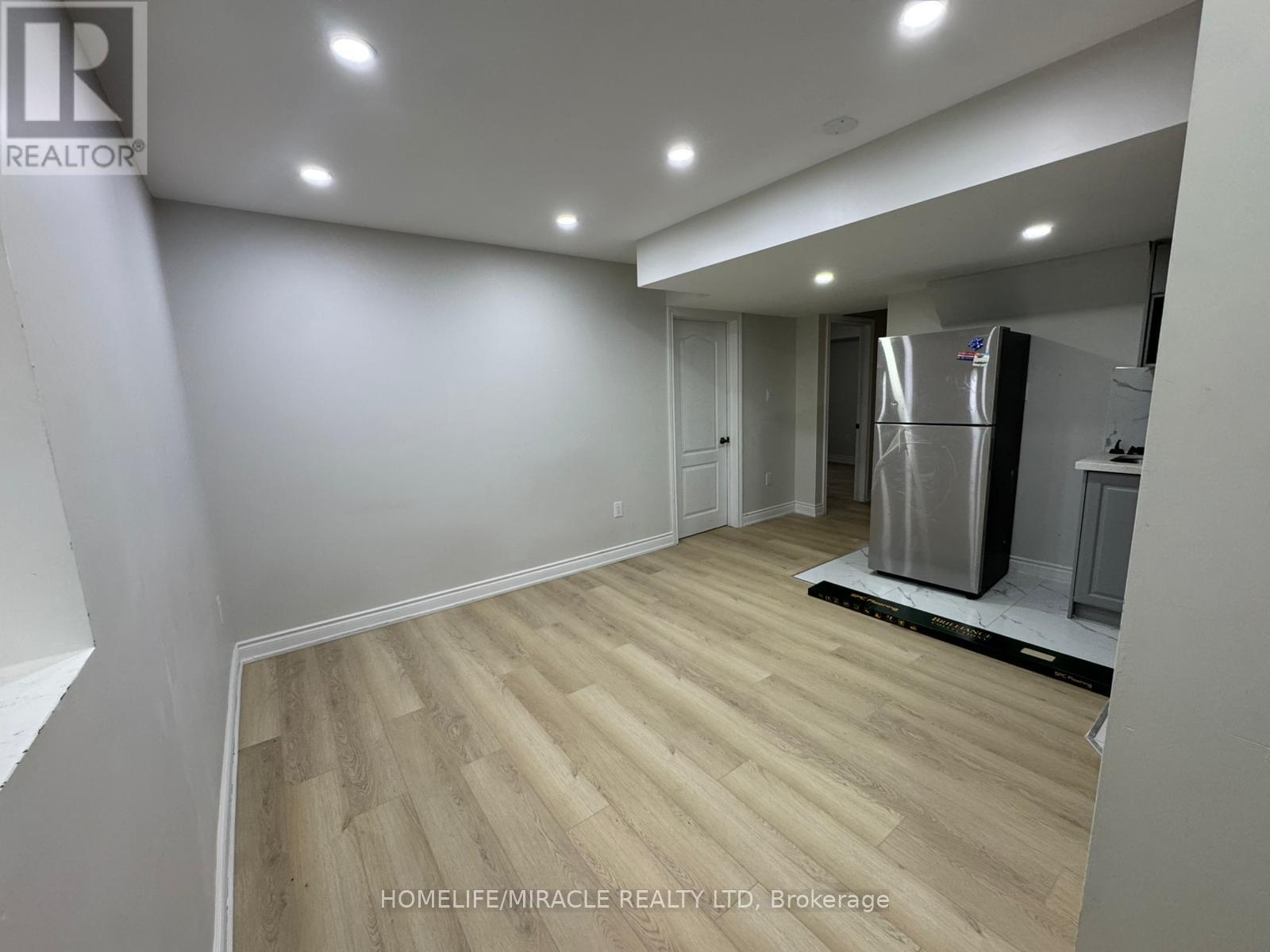 40 Eberly Woods Drive, Caledon, ON - Indoor