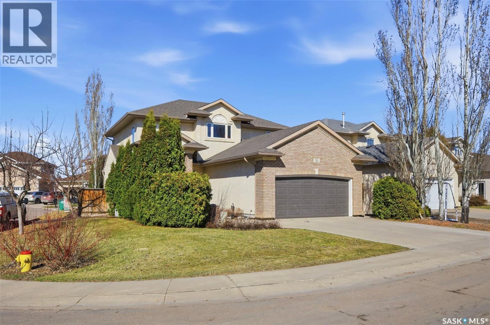 311 Guenter Crescent, Saskatoon, SK - Outdoor With Facade