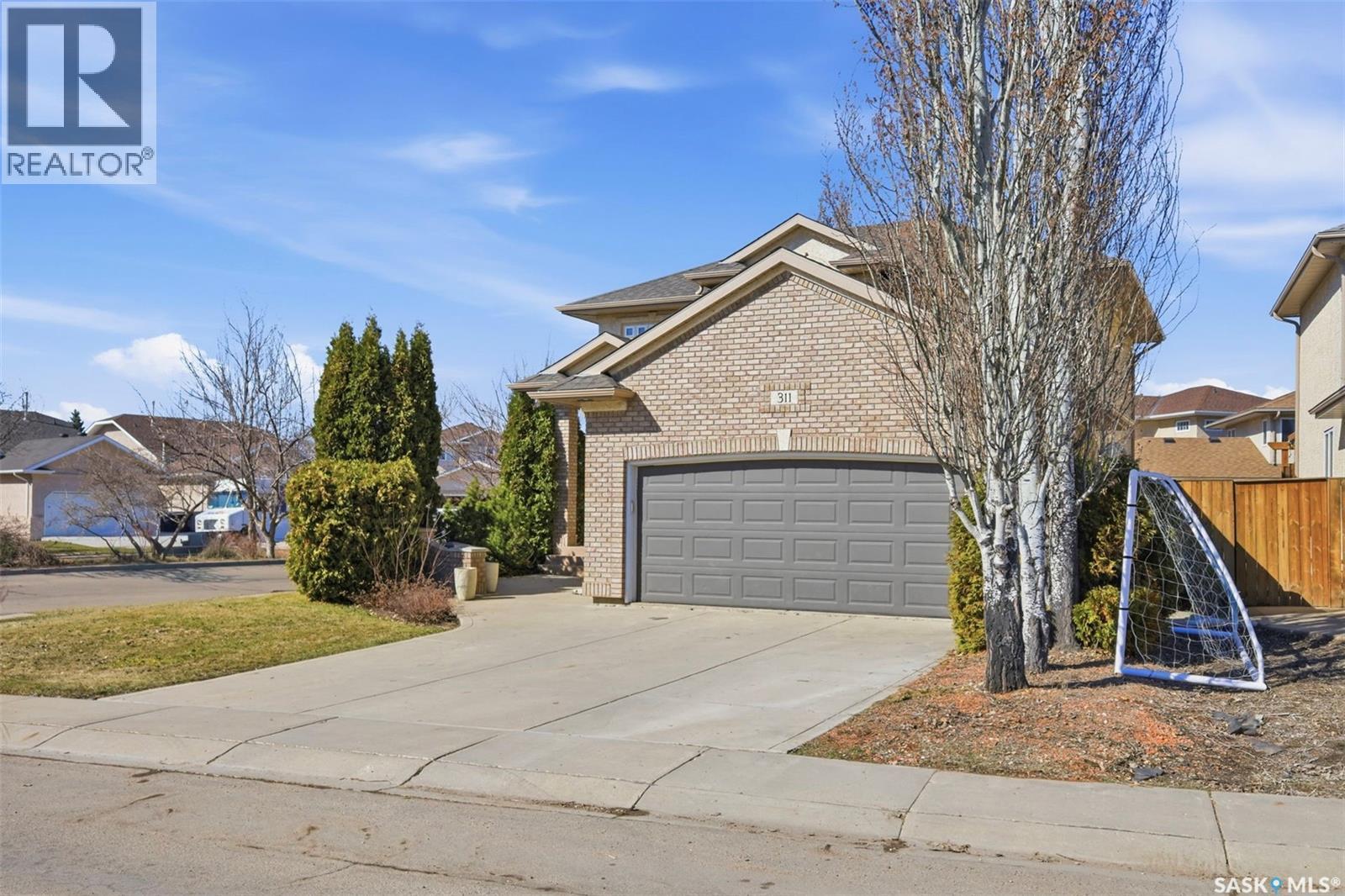 311 Guenter Crescent, Saskatoon, SK - Outdoor