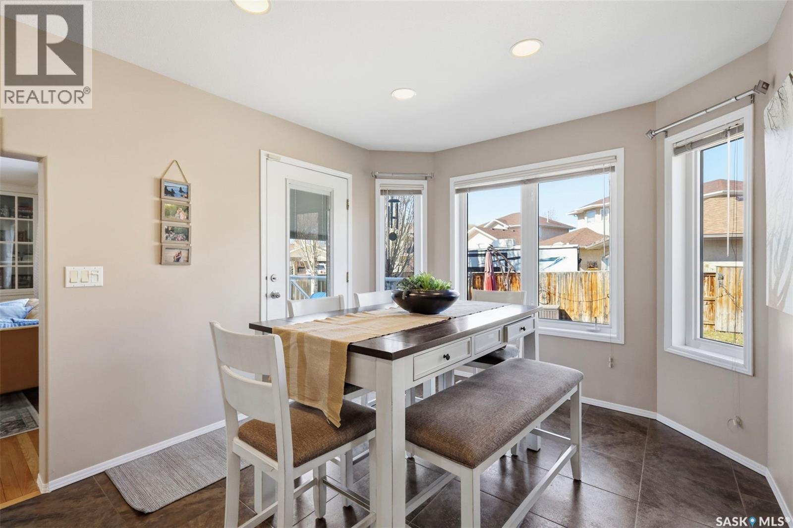 311 Guenter Crescent, Saskatoon, SK - Indoor Photo Showing Dining Room
