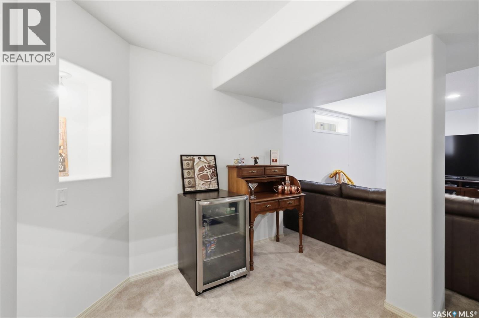 311 Guenter Crescent, Saskatoon, SK - Indoor