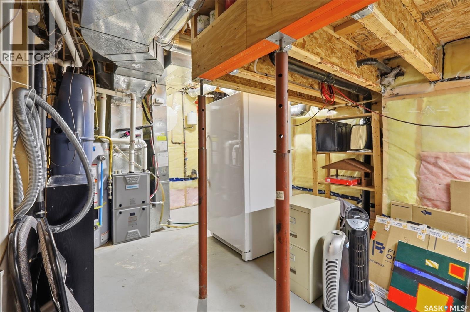 311 Guenter Crescent, Saskatoon, SK - Indoor Photo Showing Basement