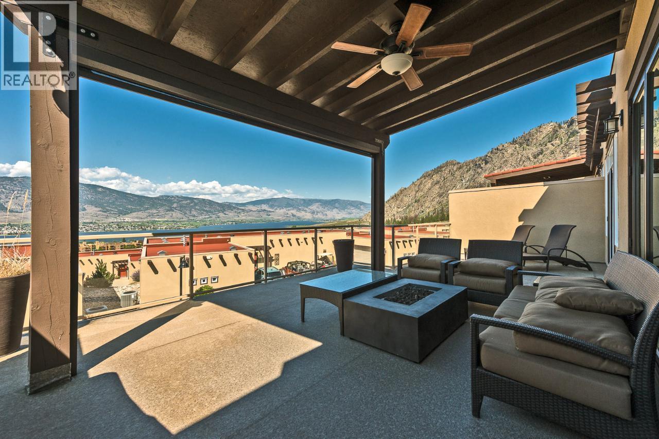2000 Valleyview Drive Unit# 21, Osoyoos, BC - Outdoor With Deck Patio Veranda With Exterior