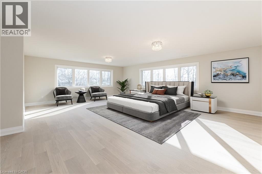 Bedroom featuring light wood-style flooring - 1105 Main Street E, Cambridge, ON - Indoor Photo Showing Bedroom