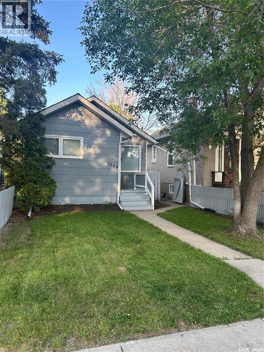 2059 Mcdonald Street, Regina, SK - Outdoor