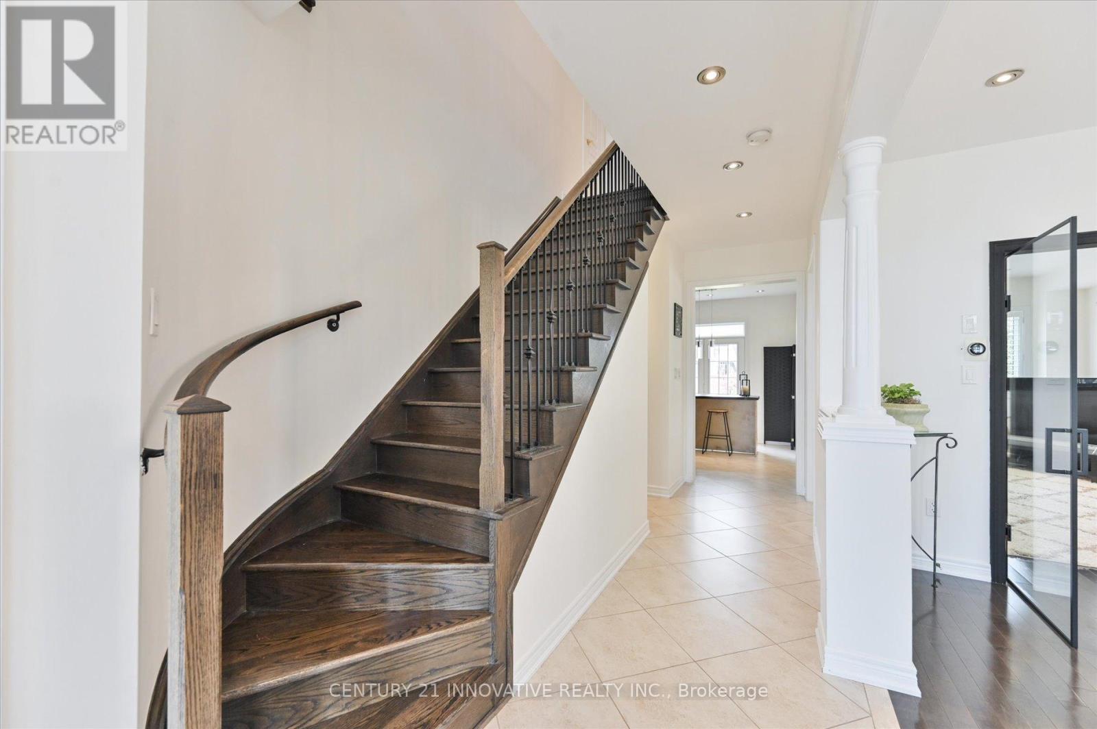 92 Riverwalk Drive, Markham, ON - Indoor Photo Showing Other Room