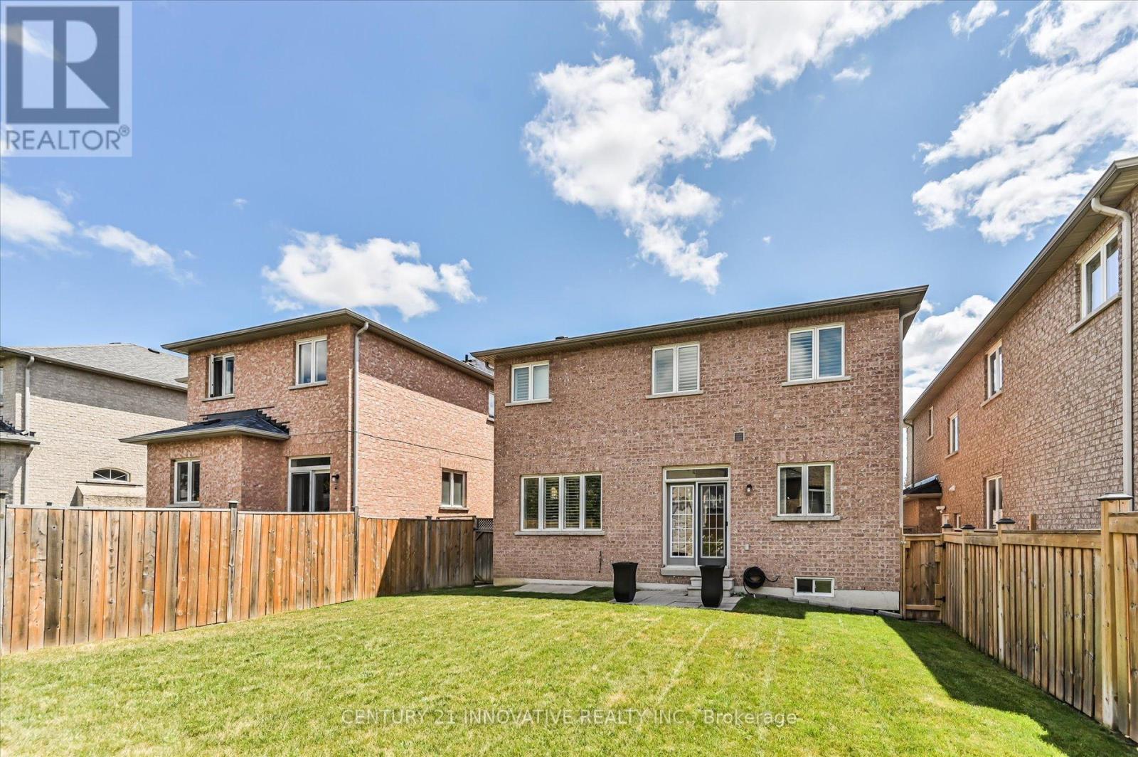 92 Riverwalk Drive, Markham, ON - Outdoor With Exterior