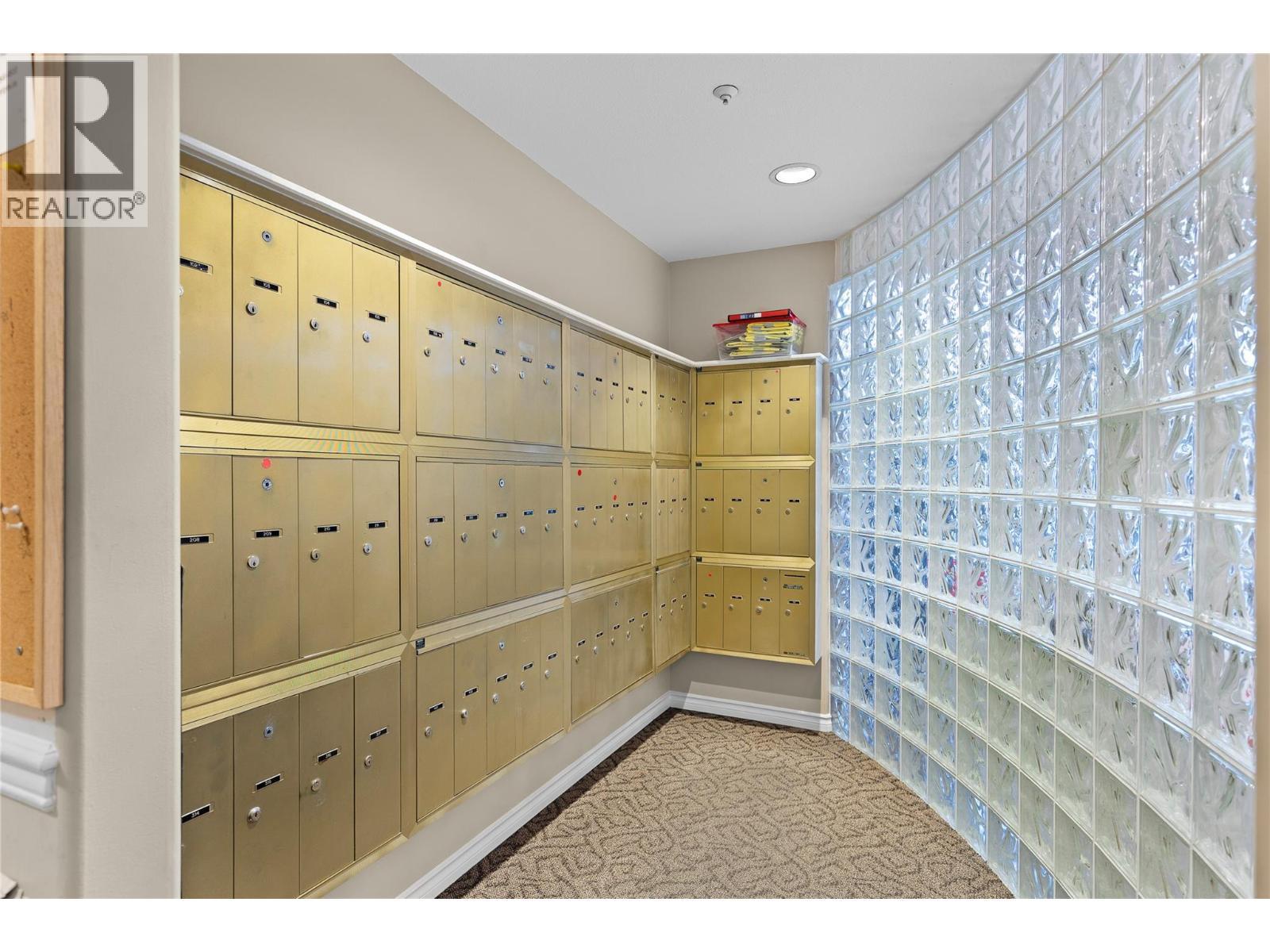 3300 Centennial Drive Unit# 204, Vernon, BC - Indoor Photo Showing Other Room