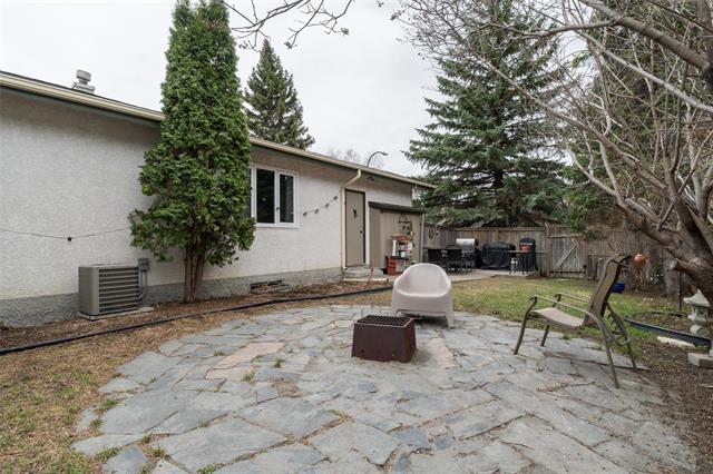 44 Falconer Bay, Winnipeg, MB