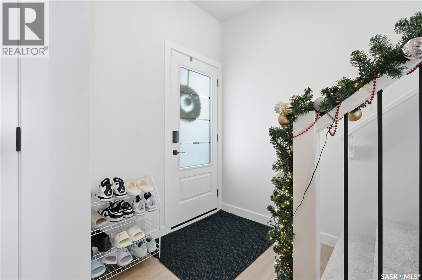 159 Doran Way, Saskatoon, SK - Indoor Photo Showing Other Room