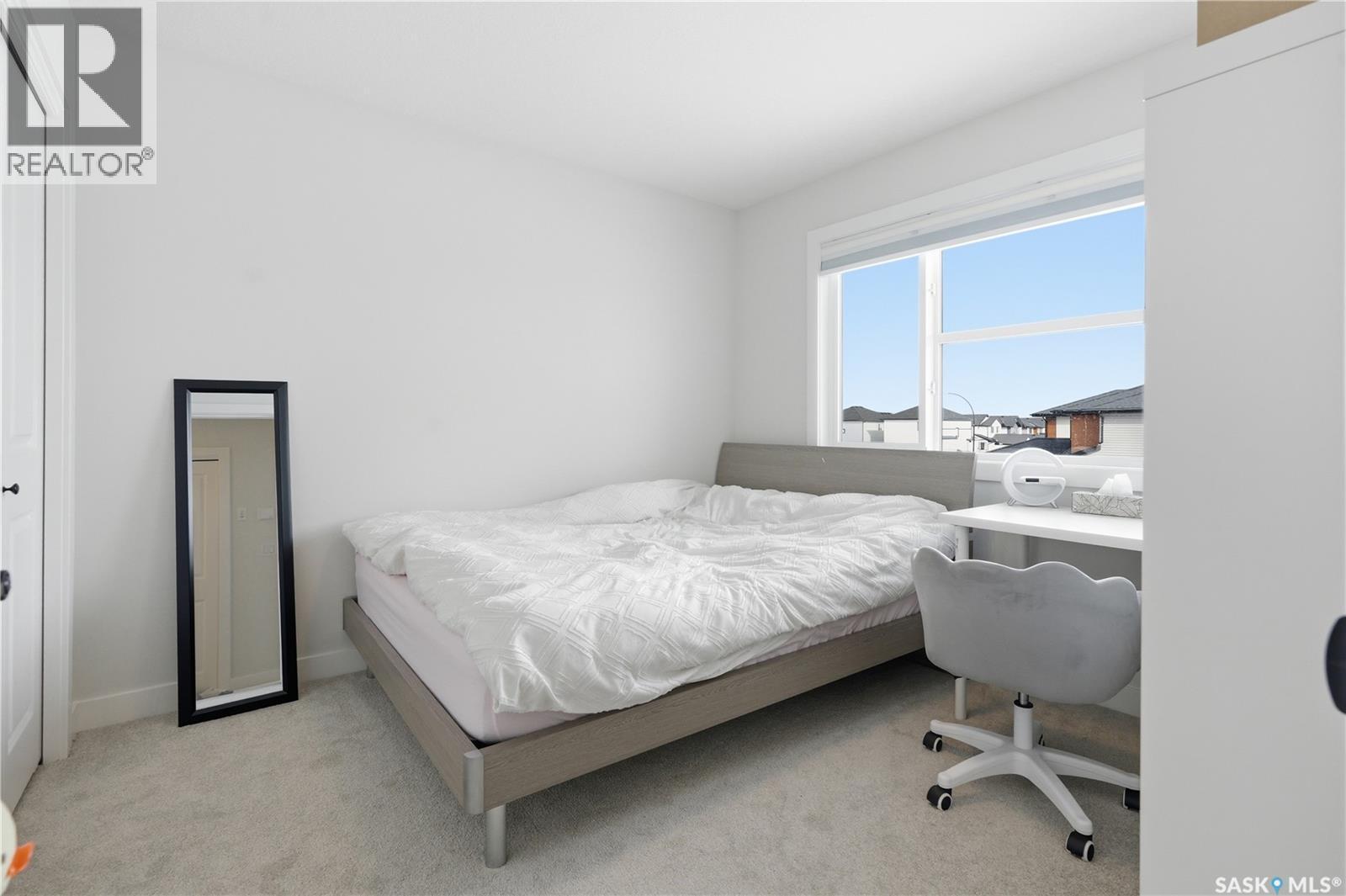 159 Doran Way, Saskatoon, SK - Indoor Photo Showing Bedroom