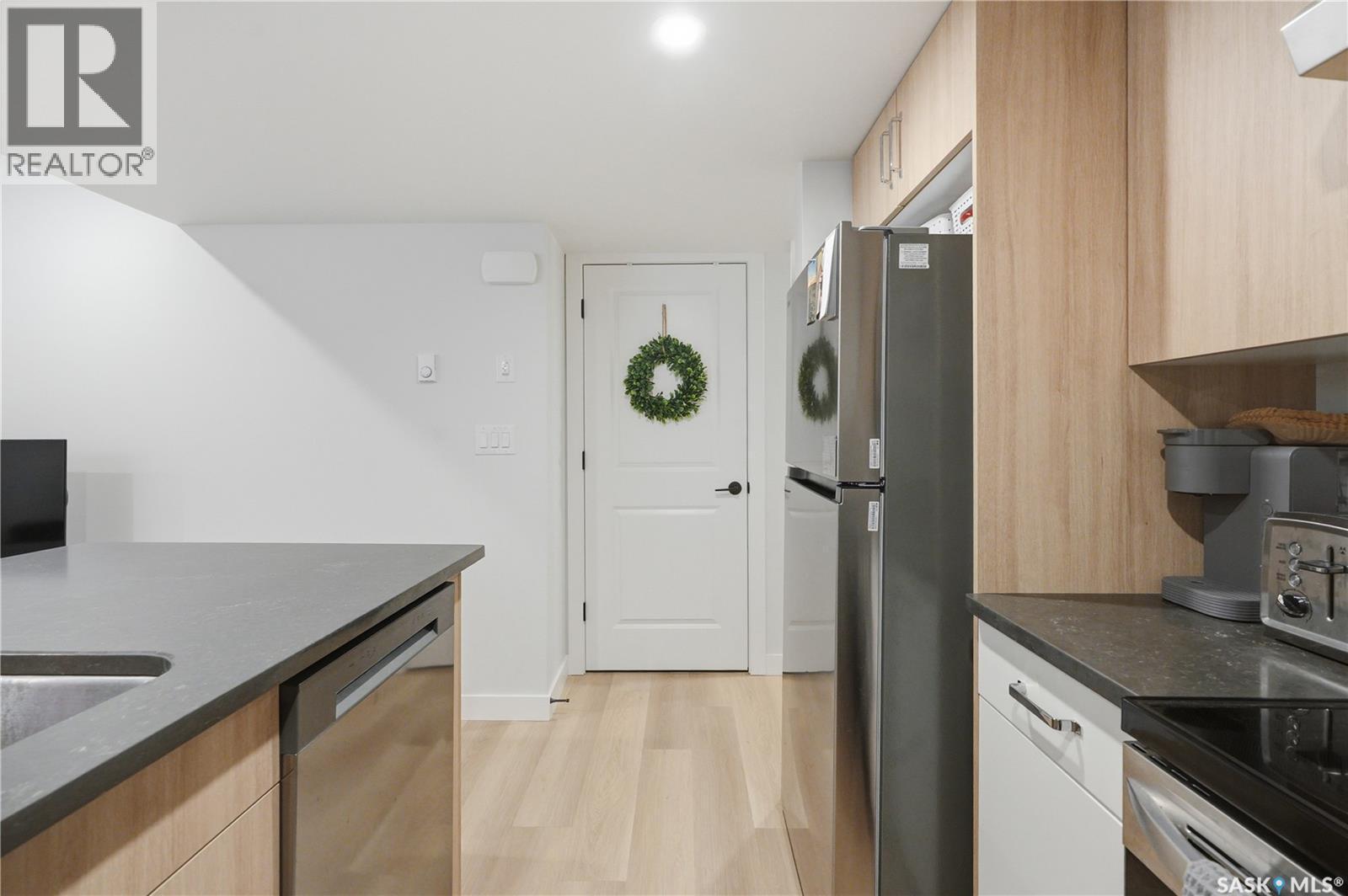 159 Doran Way, Saskatoon, SK - Indoor Photo Showing Kitchen