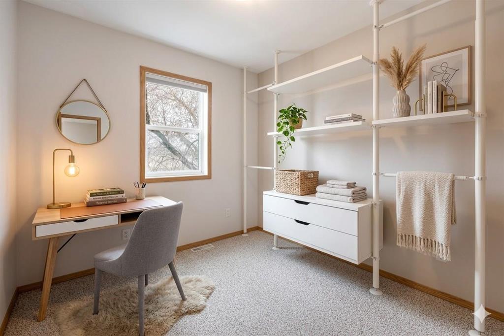 79 Fernwood Avenue, Winnipeg, MB - Indoor Photo Showing Office