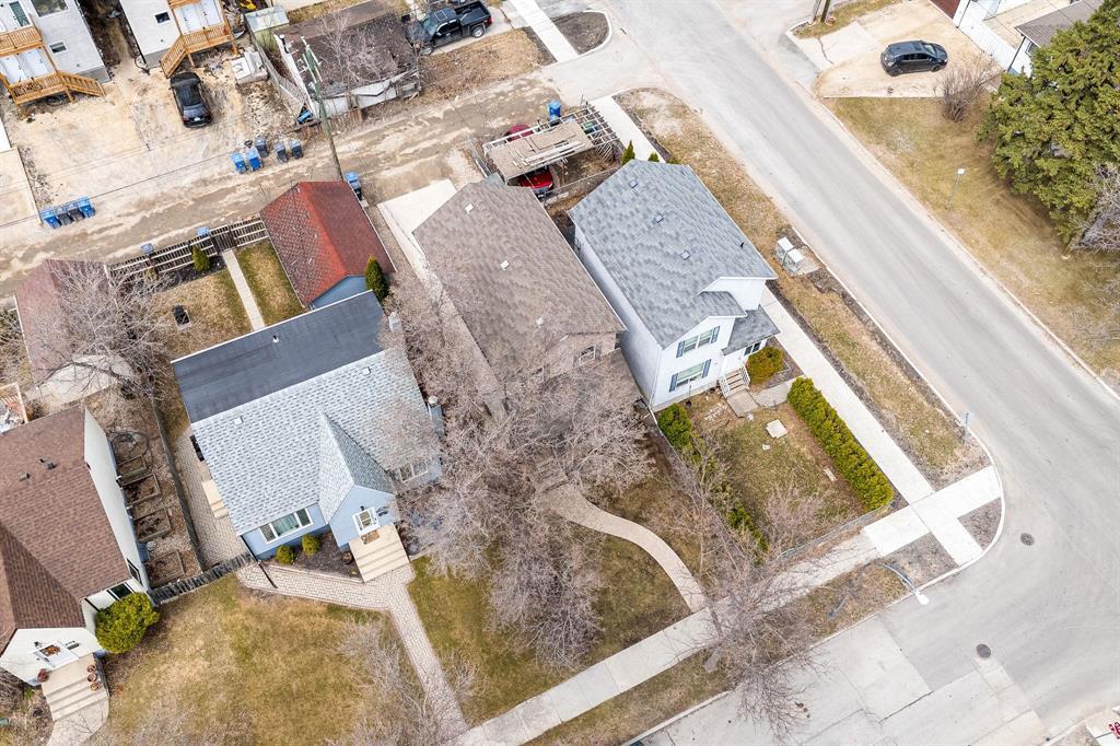 79 Fernwood Avenue, Winnipeg, MB - Outdoor
