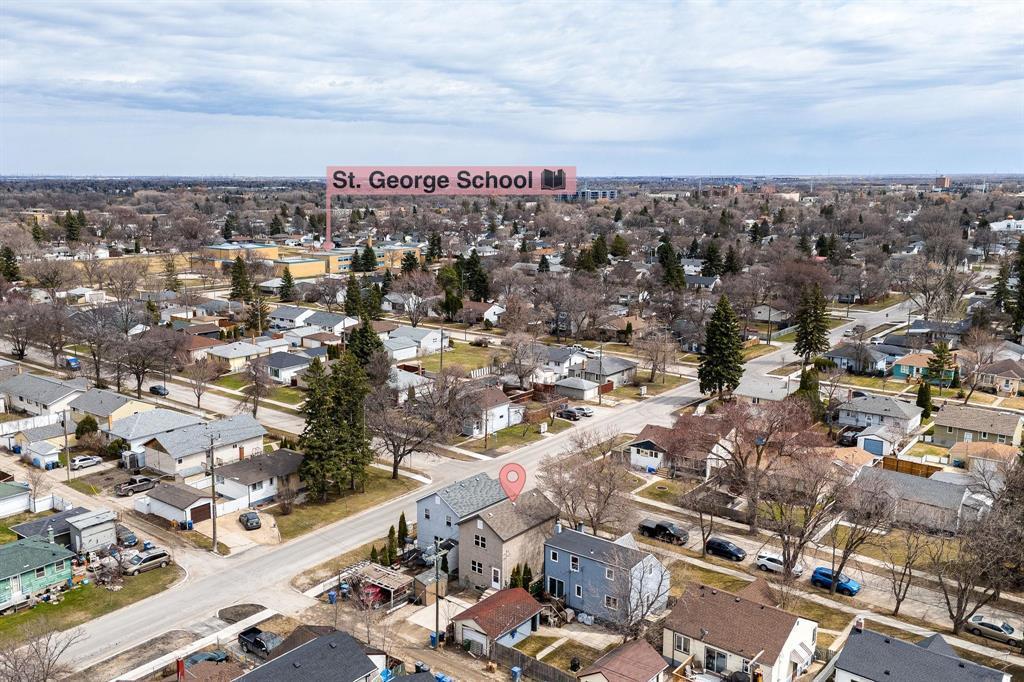 79 Fernwood Avenue, Winnipeg, MB - Outdoor With View